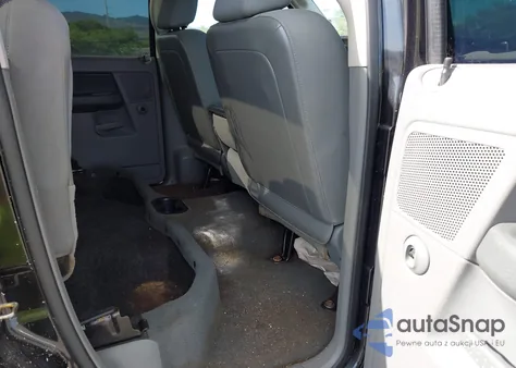 2007 Dodge Ram 1500 Slt/Trx4 Off Road/Sport from USA, damaged, VIN 1D7HU18P77S133552